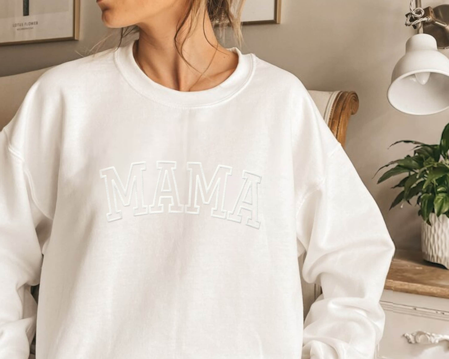 Personalized Mama Sweatshirt with Kid Names on Sleeve